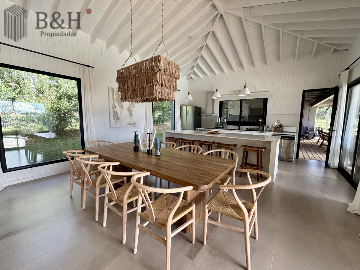 Casa ID.5813 - Casa de 5 dormitorios en alquiler temporal, José Ignacio