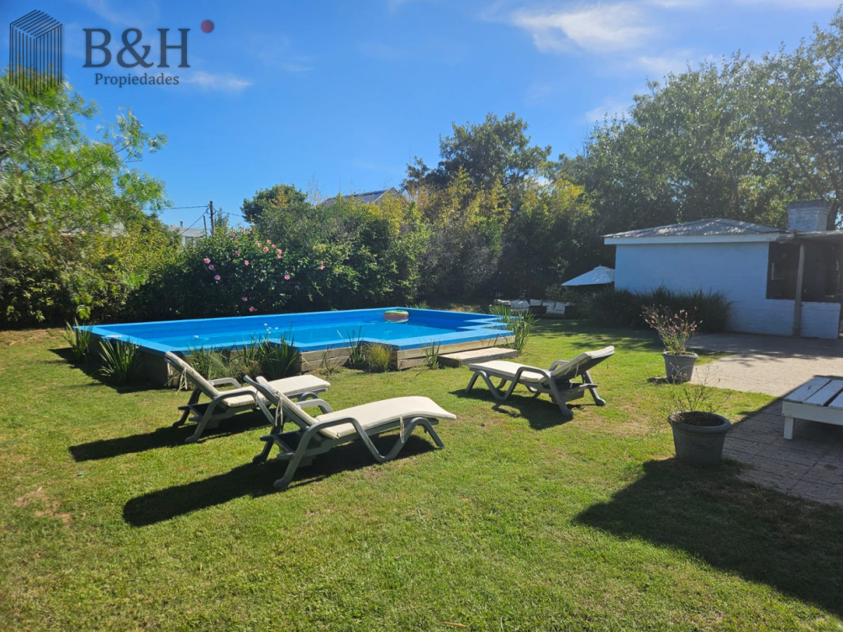 Casa ID.2881 - Casa en La Barra 3 dormitorios + Servicio, con Piscina climatizada