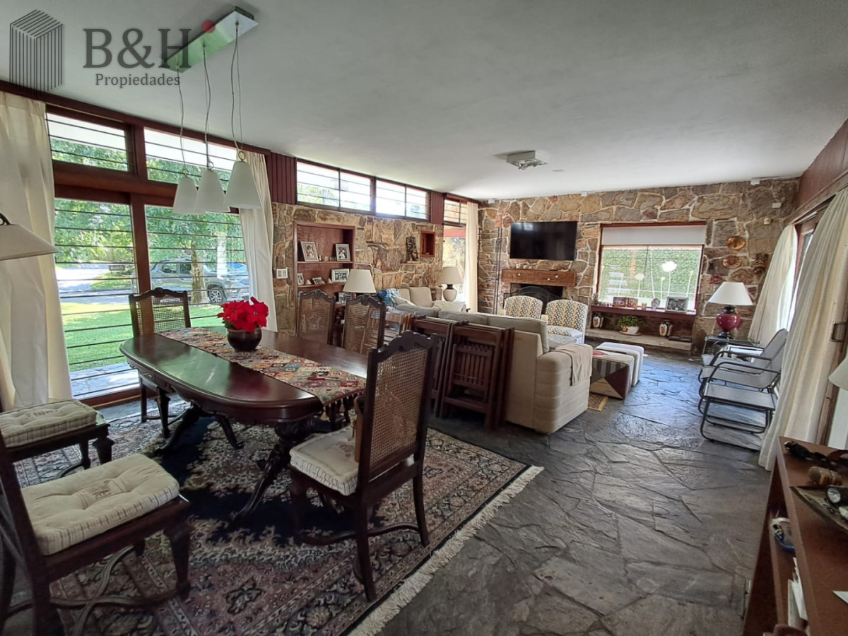 Casa ID.6191 - Alquiler por Temporada Casa 4 Dormitorios Punta del Este Mansa
