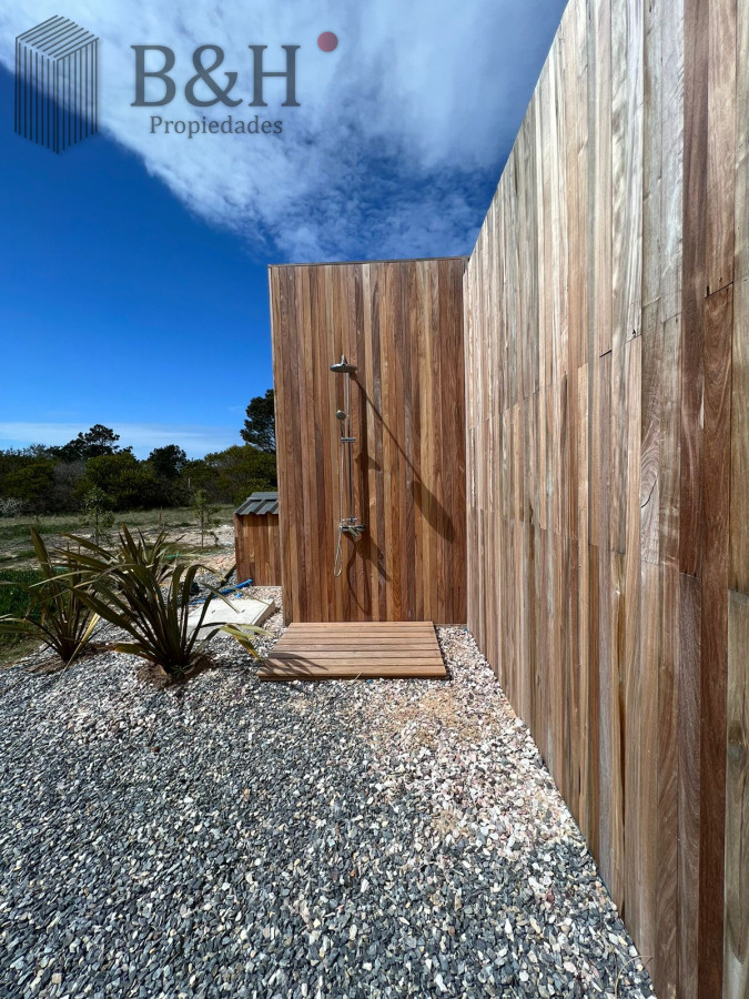 Casa ID.5116 - Casa en venta de 4 dormitorios, en José Ignacio, Barrio Laguna Escondida