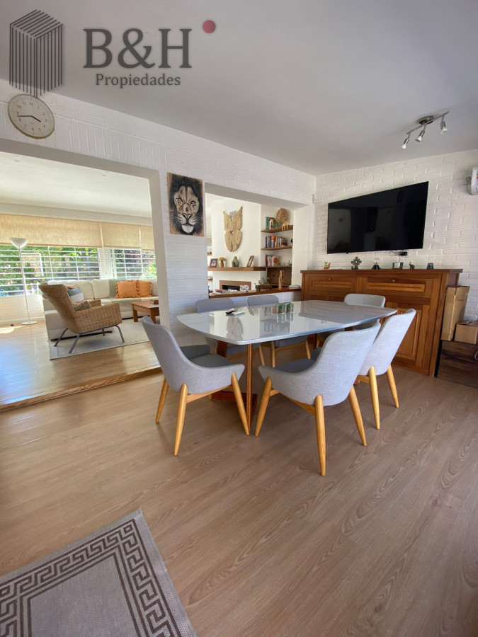 Casa ID.3669 - Casa a la venta en Cantegril !!