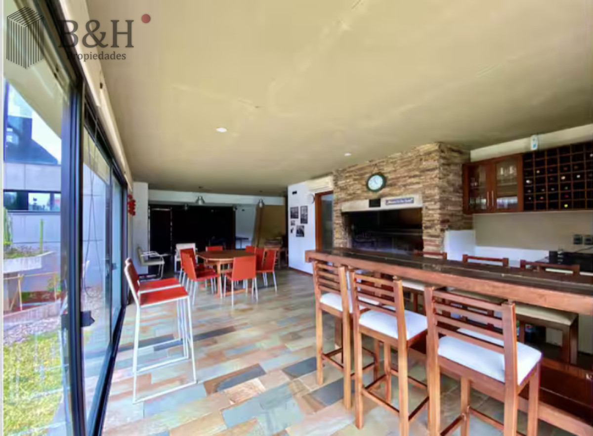 Casa ID.3933 - Casa de 4 dormitorio - Maldonado 