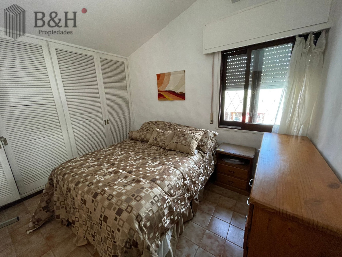 Casa ID.1493 - ALQUILER CASA DE 4 DORMITORIOS PUNTA DEL ESTE CON PISCINA CLIMATIZADA