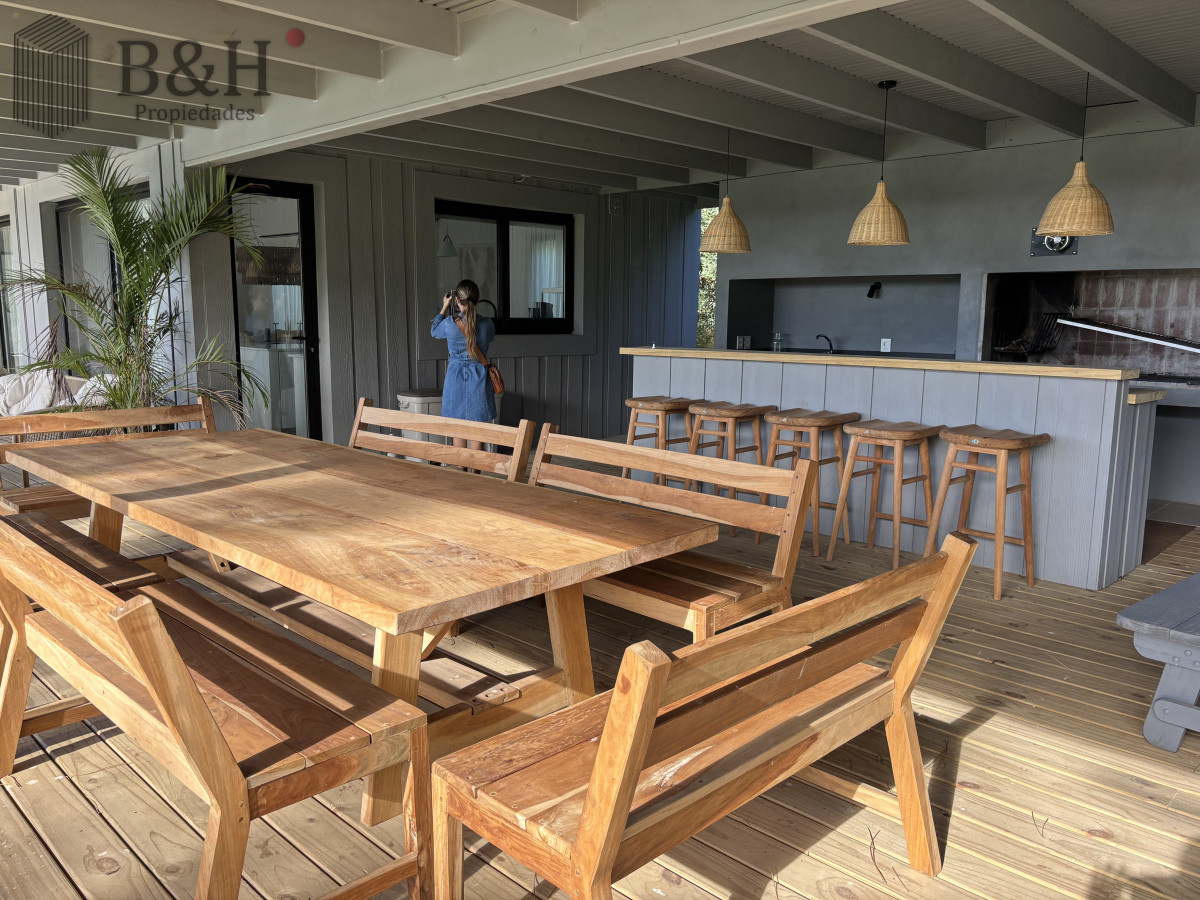 Casa ID.5813 - Casa de 5 dormitorios en alquiler temporal, José Ignacio