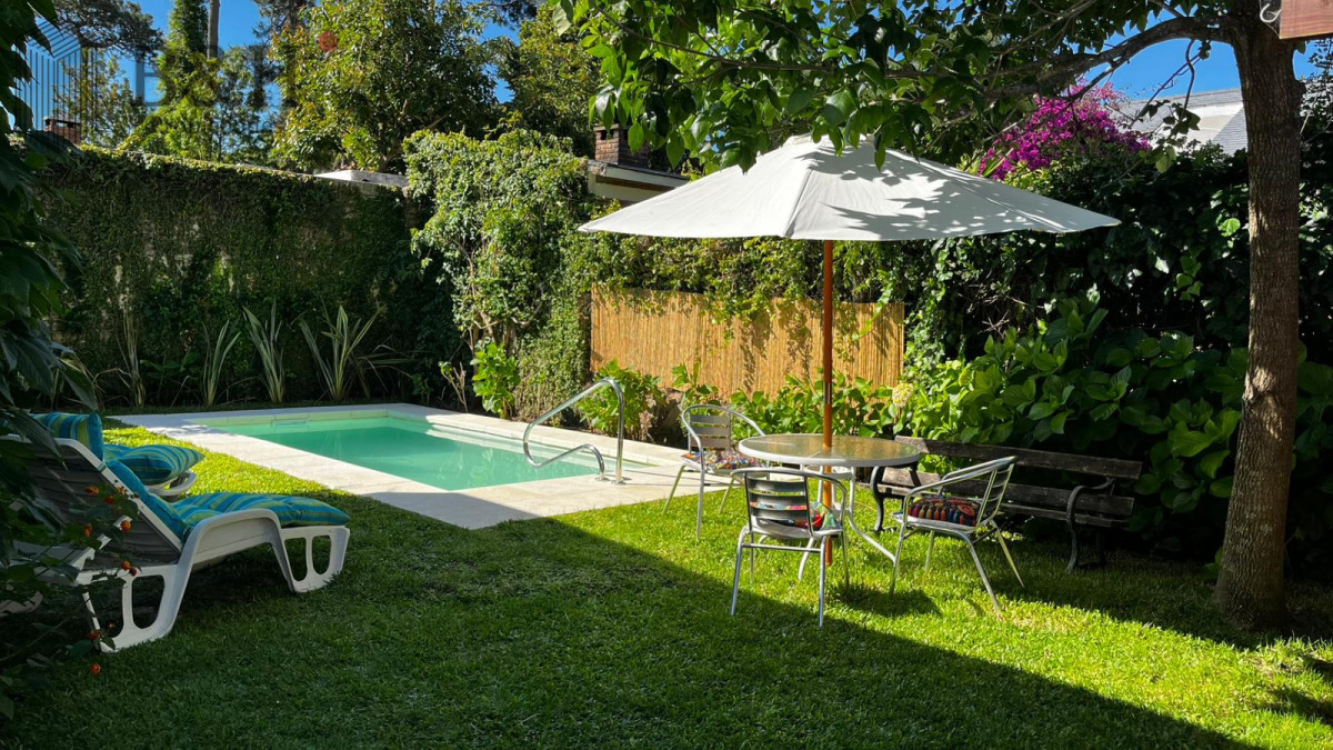 Casa ID.6191 - Alquiler por Temporada Casa 4 Dormitorios Punta del Este Mansa