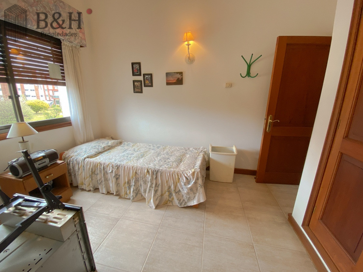 Casa ID.5723 - Casa en venta de 7 dormitorios, Punta del Este