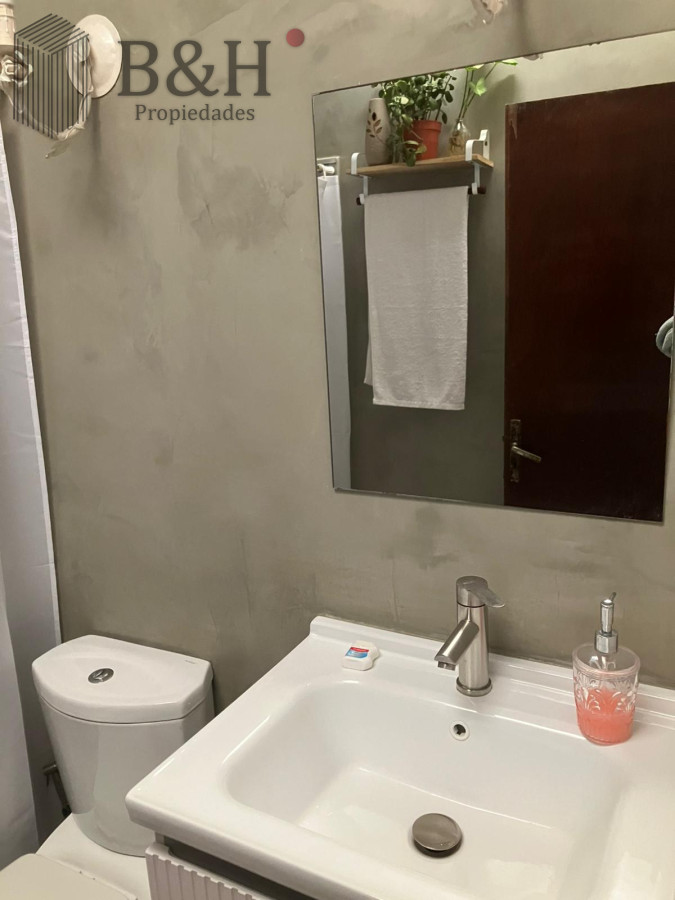 Casa ID.4916 - Casa de 3 dormitorios a la venta - San Carlos