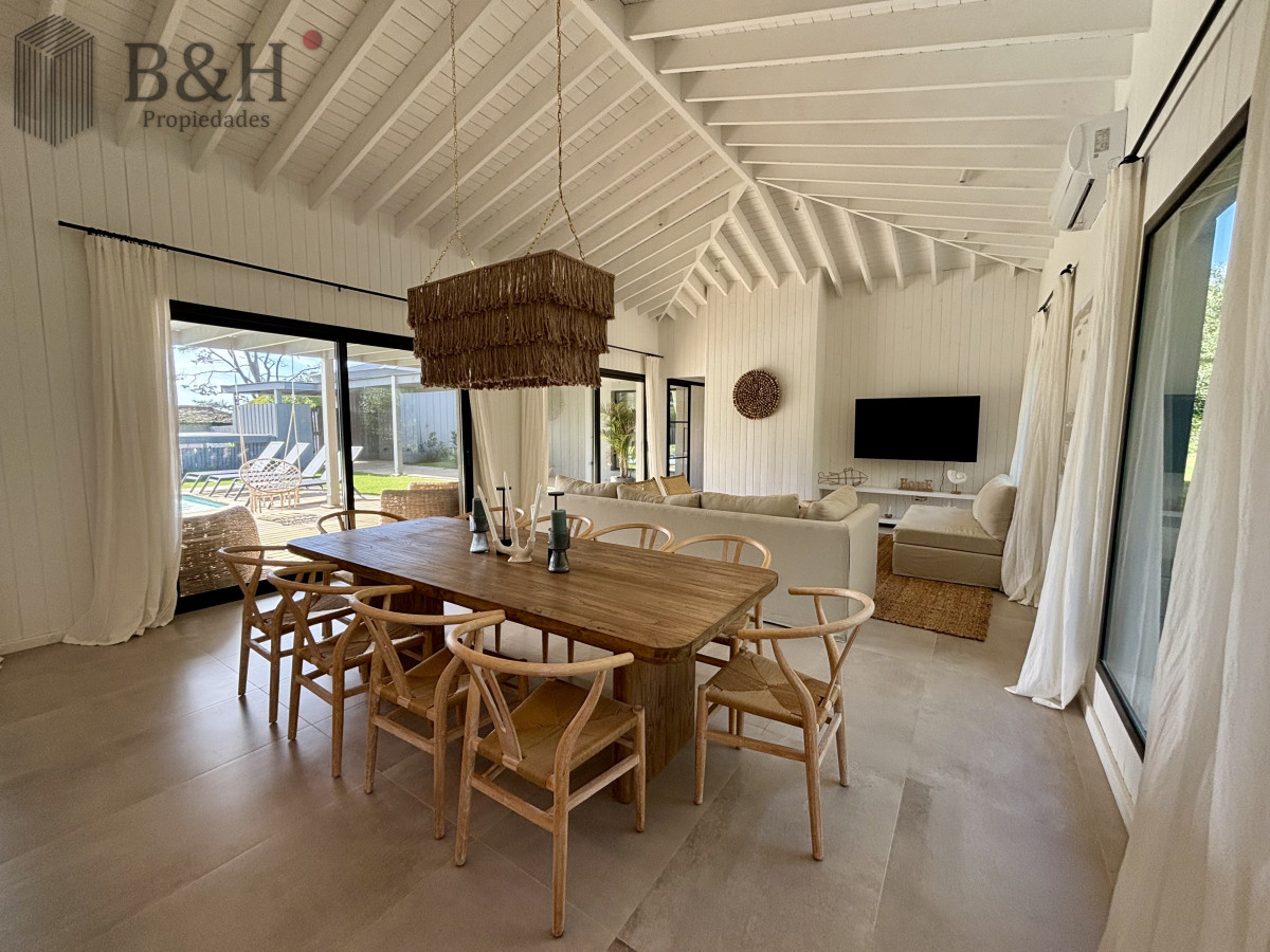 Casa ID.5813 - Casa de 5 dormitorios en alquiler temporal, José Ignacio