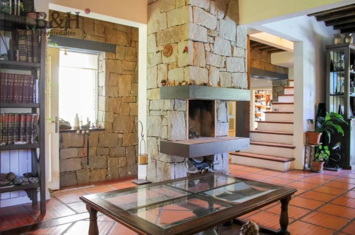 Casa ID.87 - Hermosa casa en Montoya LA BARRA EN ALQUILER ANUAL al lado del mar