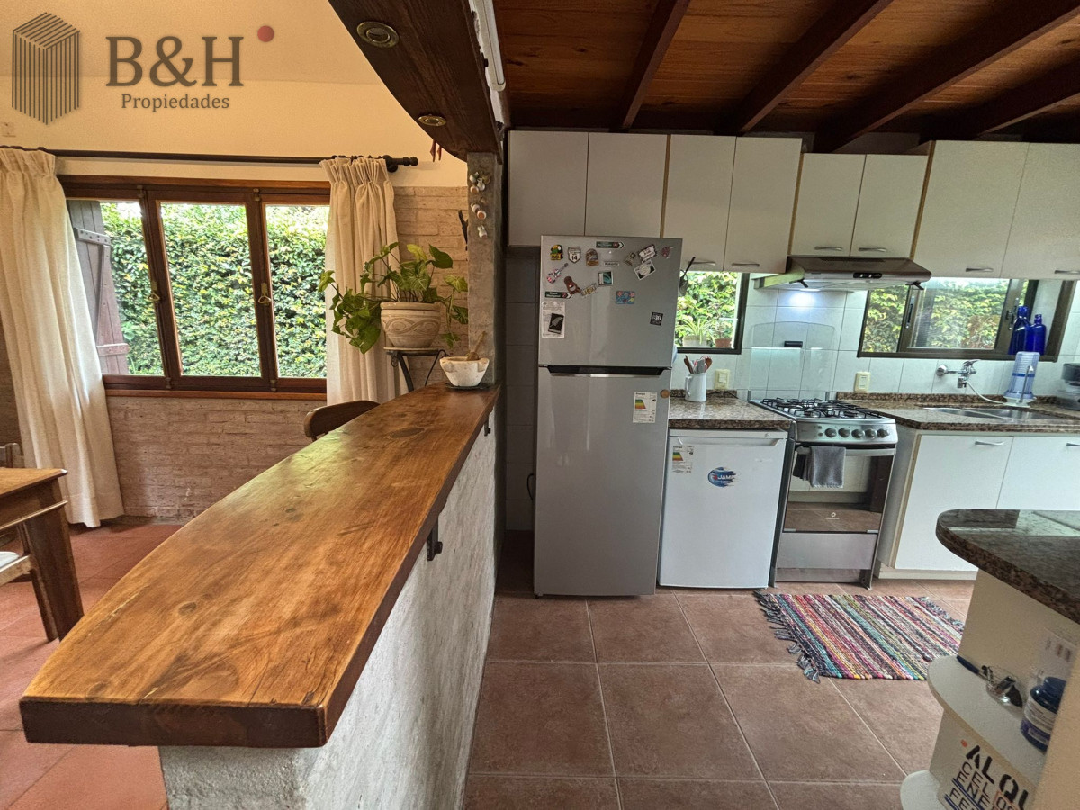 Casa ID.4024 - Casa de 2 dormitorios y medio en alquiler temporal, Pinares Parada 32 Mansa