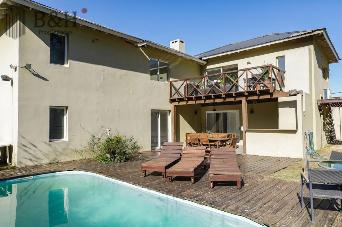 Casa ID.7782 - Venta Casa 6 Dormitorios en Montoya, La Barra Con Piscina