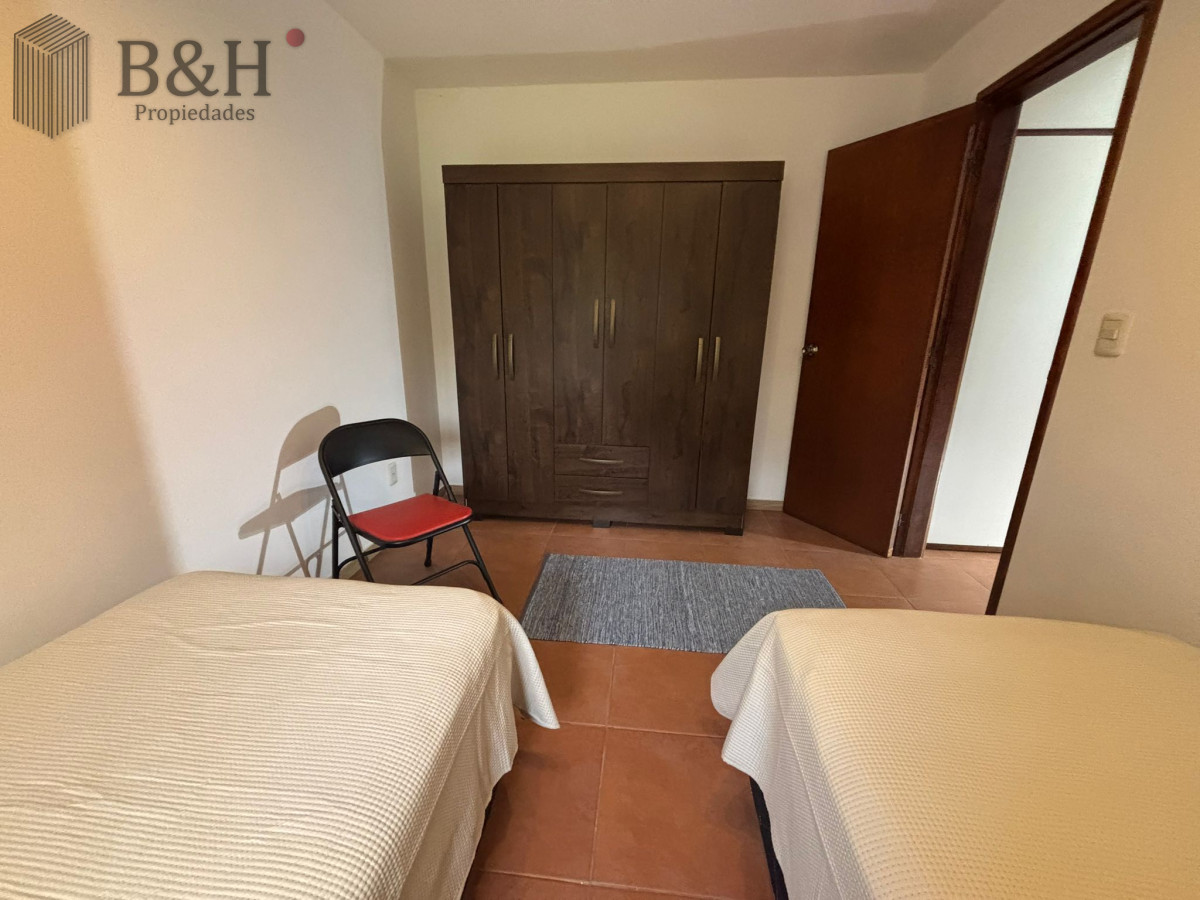 Casa ID.4024 - Casa de 2 dormitorios y medio en alquiler temporal, Pinares Parada 32 Mansa