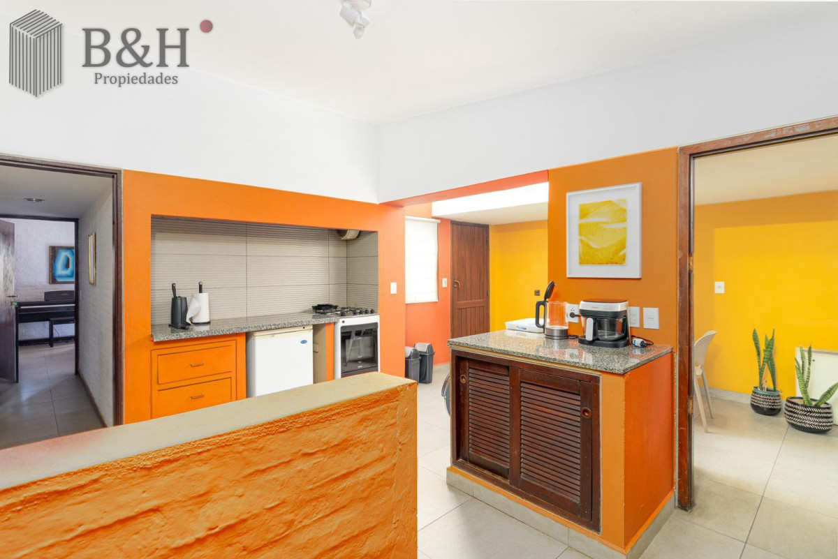 Casa ID.7653 - Venta Casa 5 dormitorios Península con Vista al Mar y Garaje 