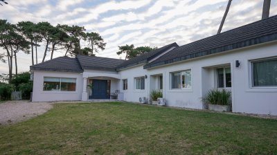 ALQUILER CASA EN BARRIO PRIVADO LA RESIDENCE EN TEMPORADA