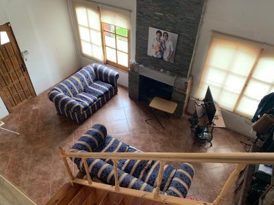 Casa de 3 dormitorios a la venta - San Carlos