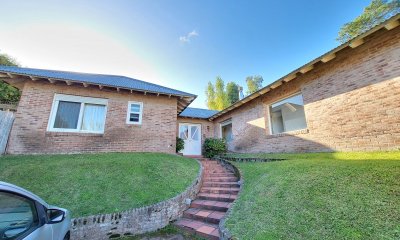 Casa de 4 dormitorios en venta. Barrio Privado, Punta del Este