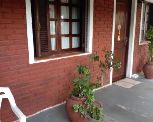 Casa 3 dormitorios mas monoambiente