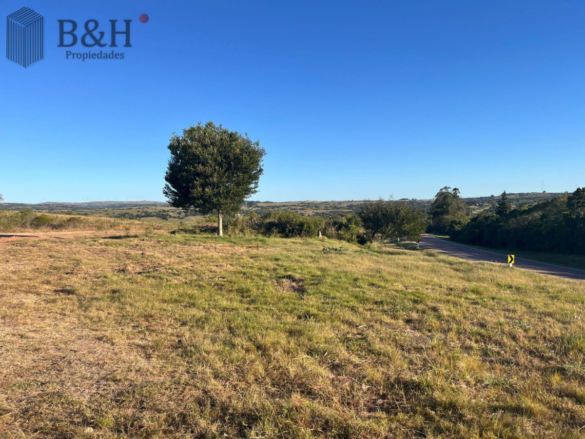 Chacra ID.7122 - Chacra en ruta 39 antes de Aigua
