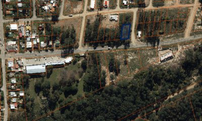 Terrenos para edificio o comercio sobre avenida en barrio en punto estrategico