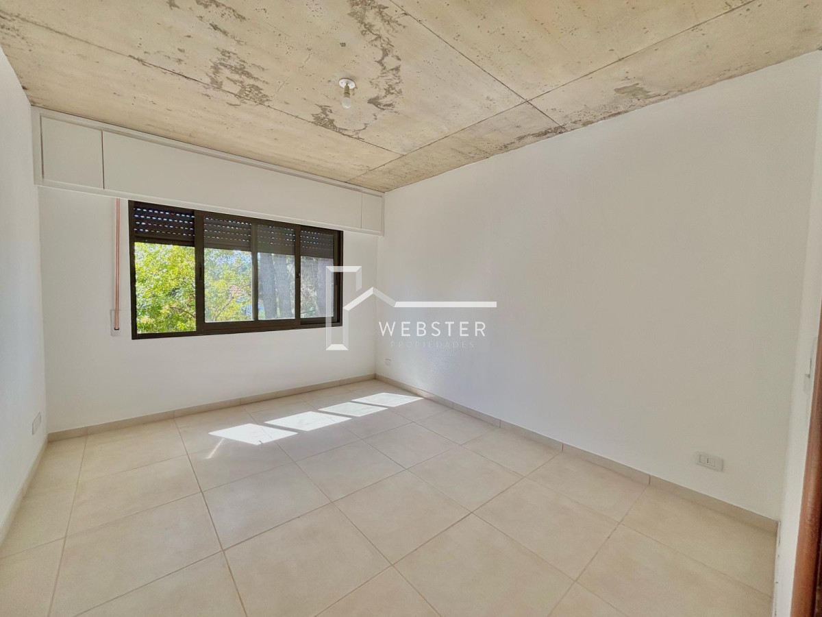Casa ID.2374 - Venta casa 3 dormitorios en Pinares Punta del Este