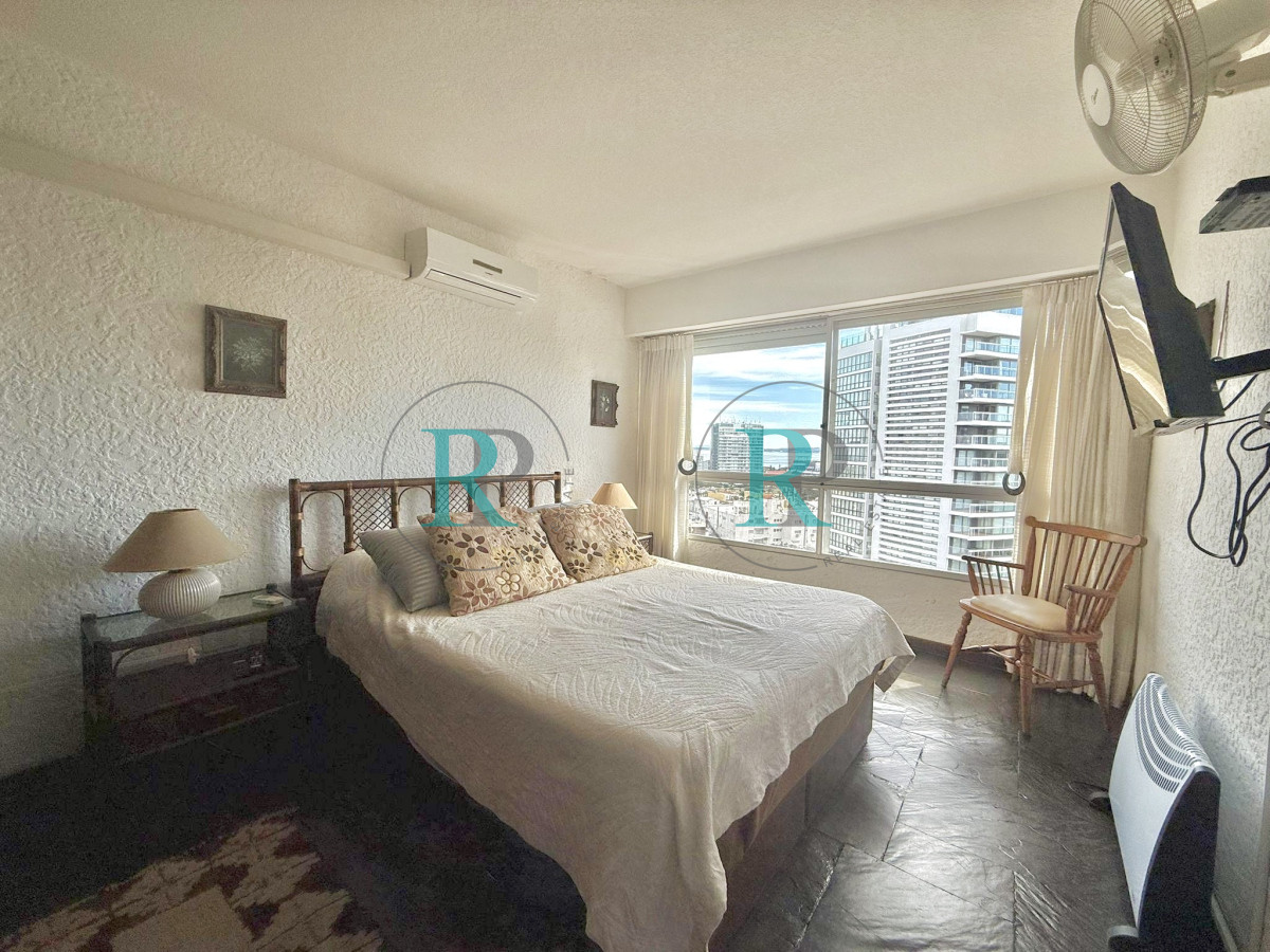 Apartamento ID.2380 - Venta apartamento completamente reciclado un dormitorio Punta del Este