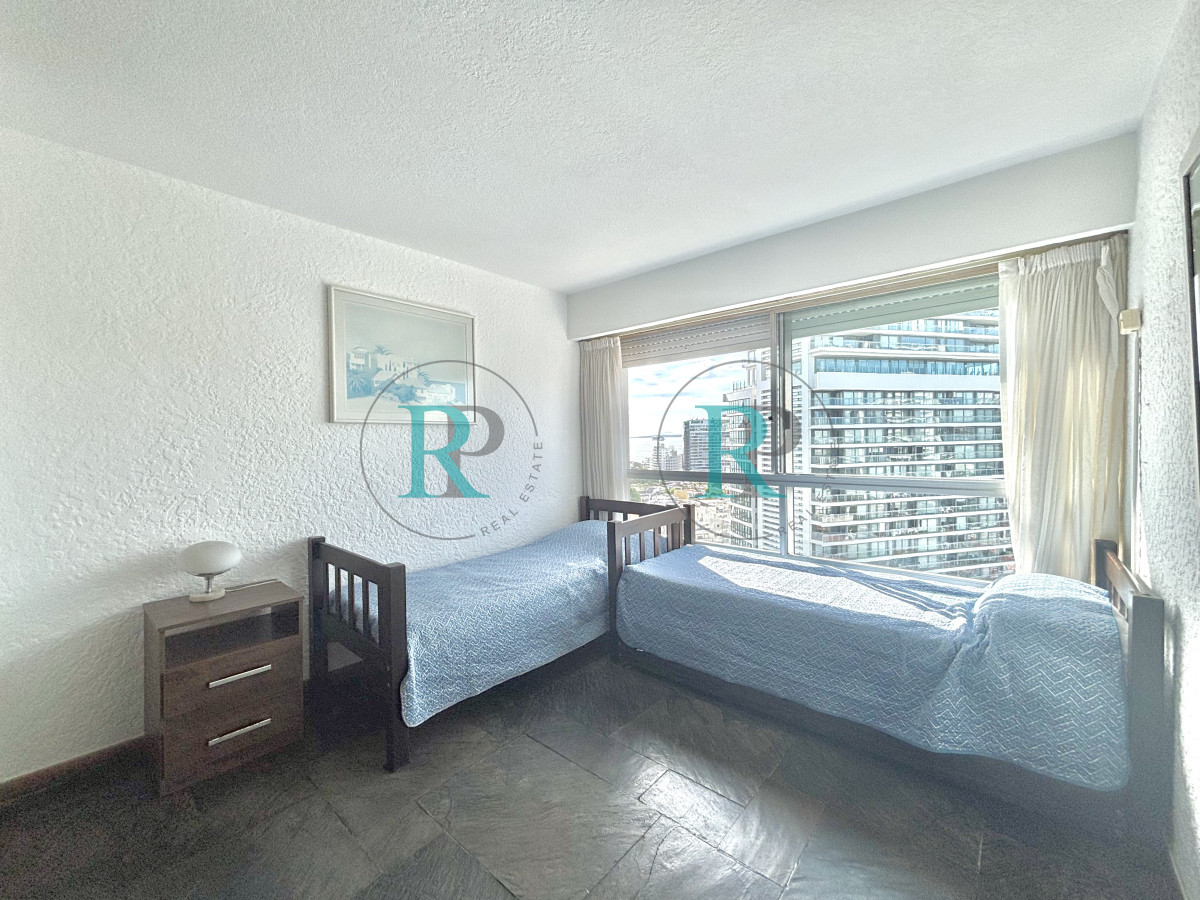 Apartamento ID.2380 - Venta apartamento completamente reciclado un dormitorio Punta del Este
