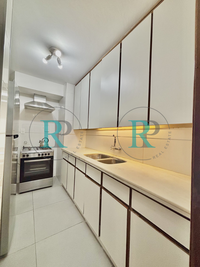Apartamento ID.2380 - Venta apartamento completamente reciclado un dormitorio Punta del Este