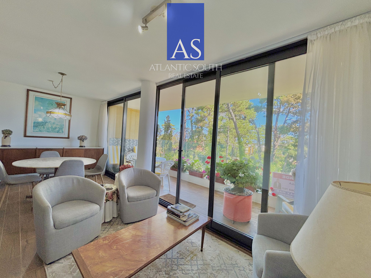 Apartamento ID.4048 - Apartamento moderno 2 dormitorios con parrillero Playa Mansa