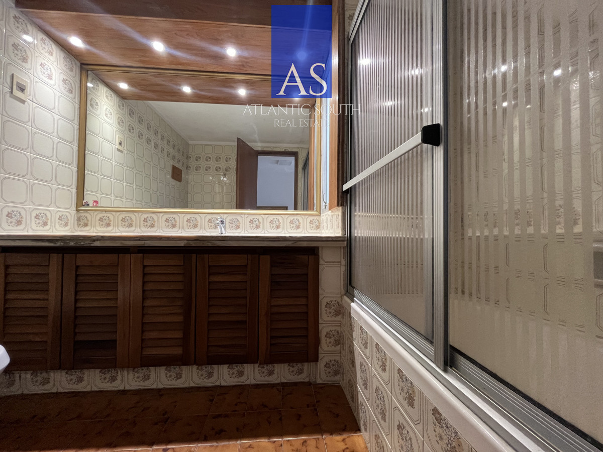 Apartamento ID.4190 - Oportunidad apartamento 3 Dormitorios mas dependencia en Roosevelt Center Servicios Punta del Este 