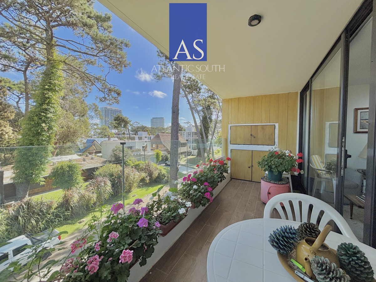 Apartamento ID.4048 - Apartamento moderno 2 dormitorios con parrillero Playa Mansa