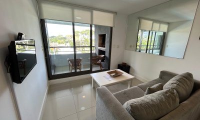 Apartamento moderno en venta 1 dormitorio y medio terraza parrillero propio garage en San Rafael Bulevar Gourmet