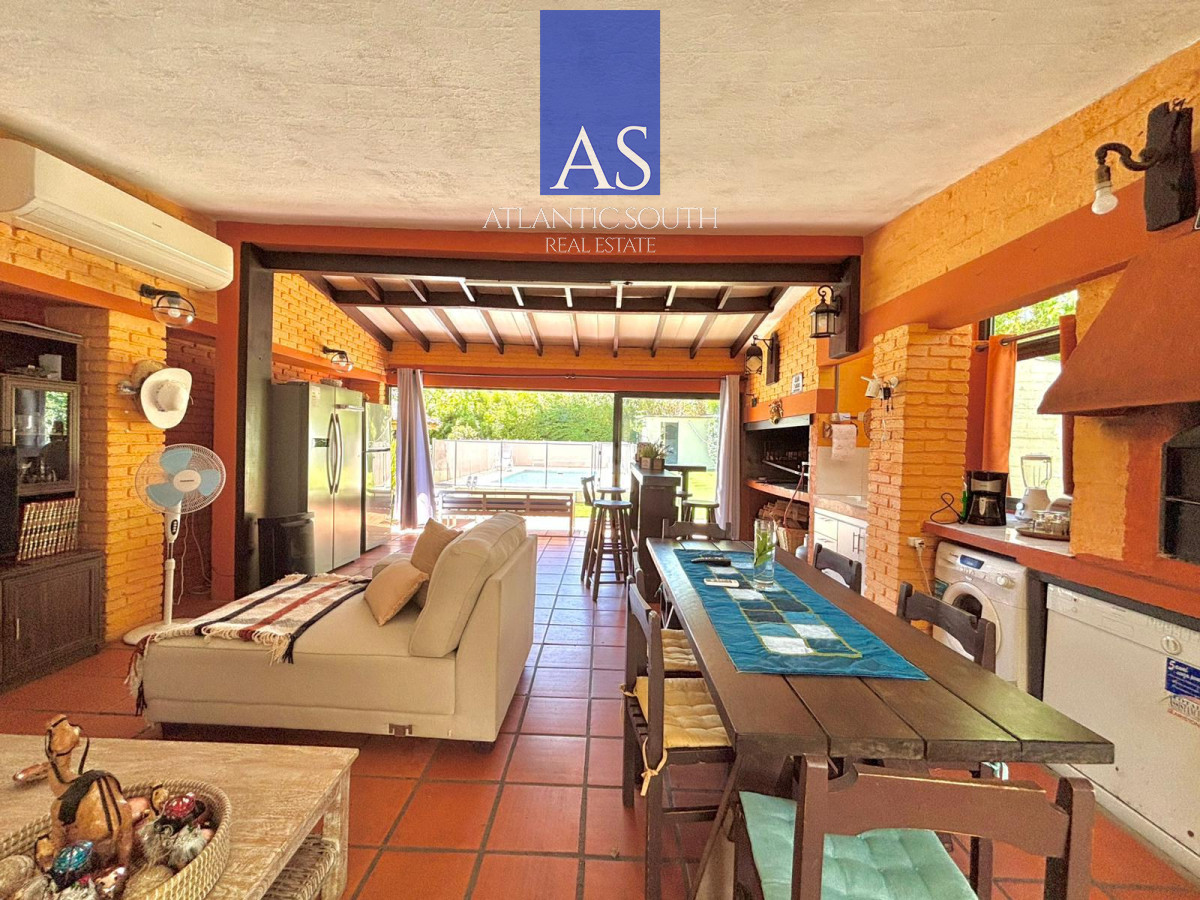 Casa ID.3955 - Casa en venta 3 dormitorios Pinares, Punta del Este