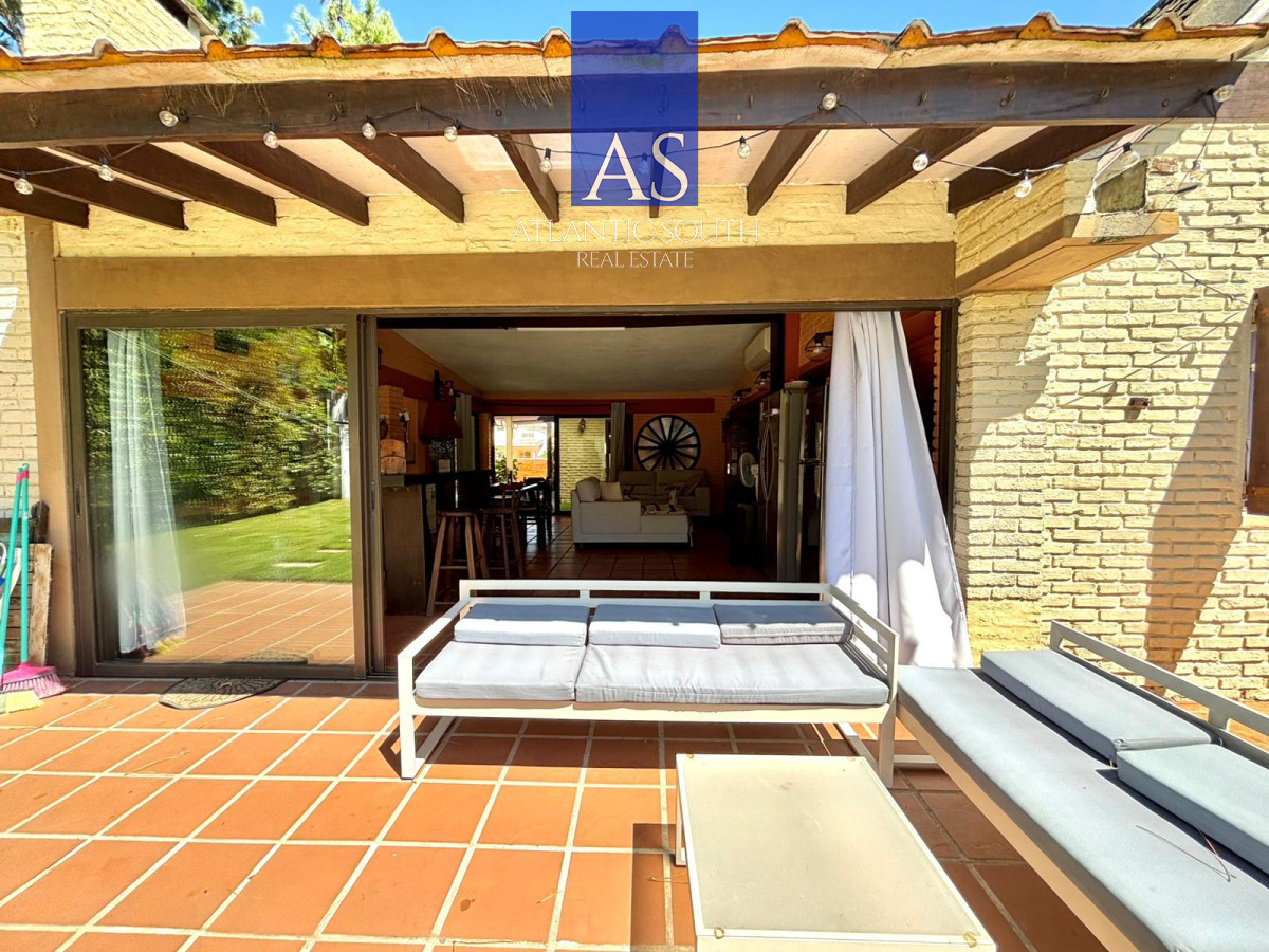 Casa ID.3955 - Casa en venta 3 dormitorios Pinares, Punta del Este