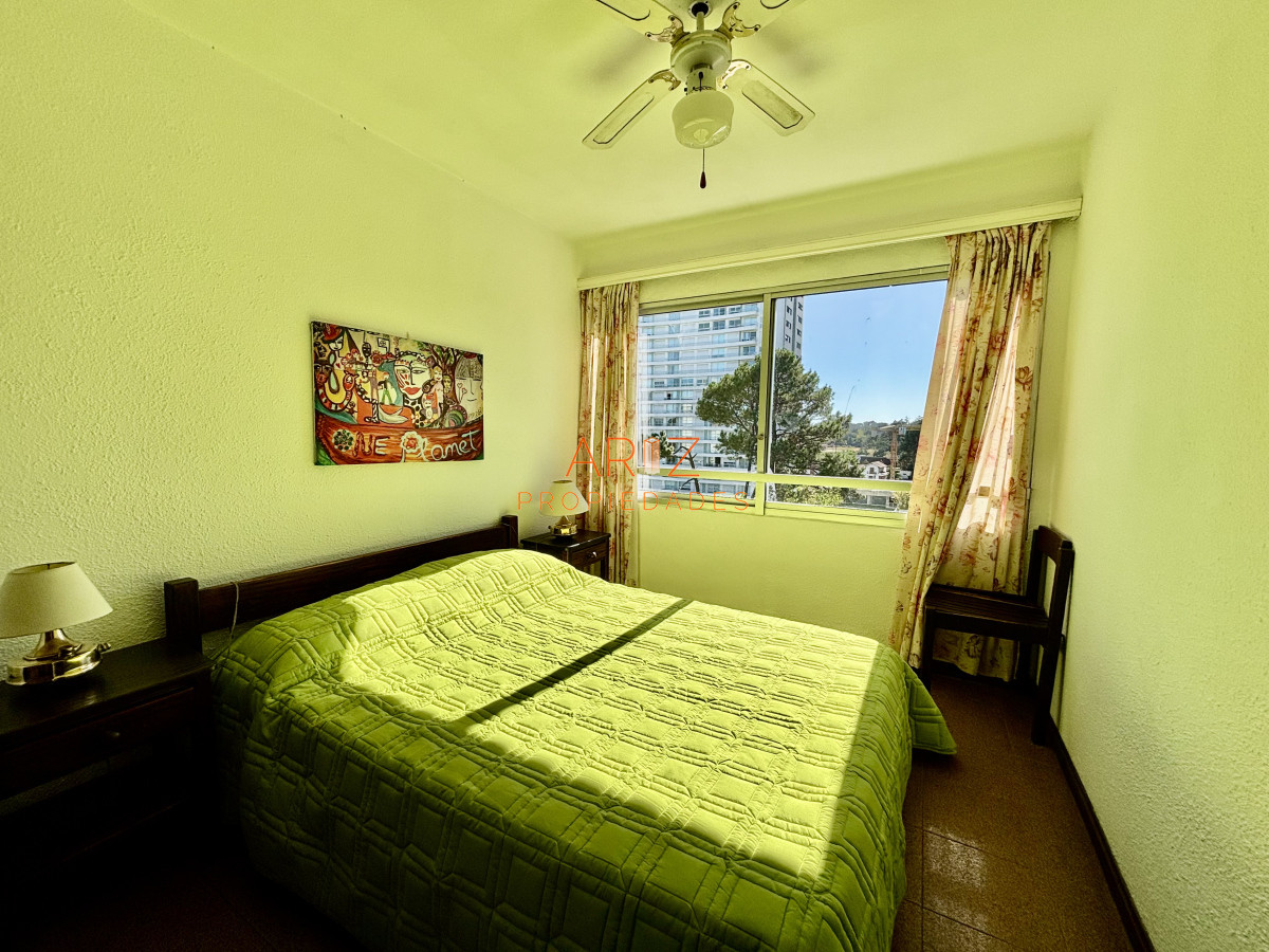 Apartamento ID.2394 - Venta Apartamento, 2 dormitorios, Roosevelt Punta del Este PISO ALTO