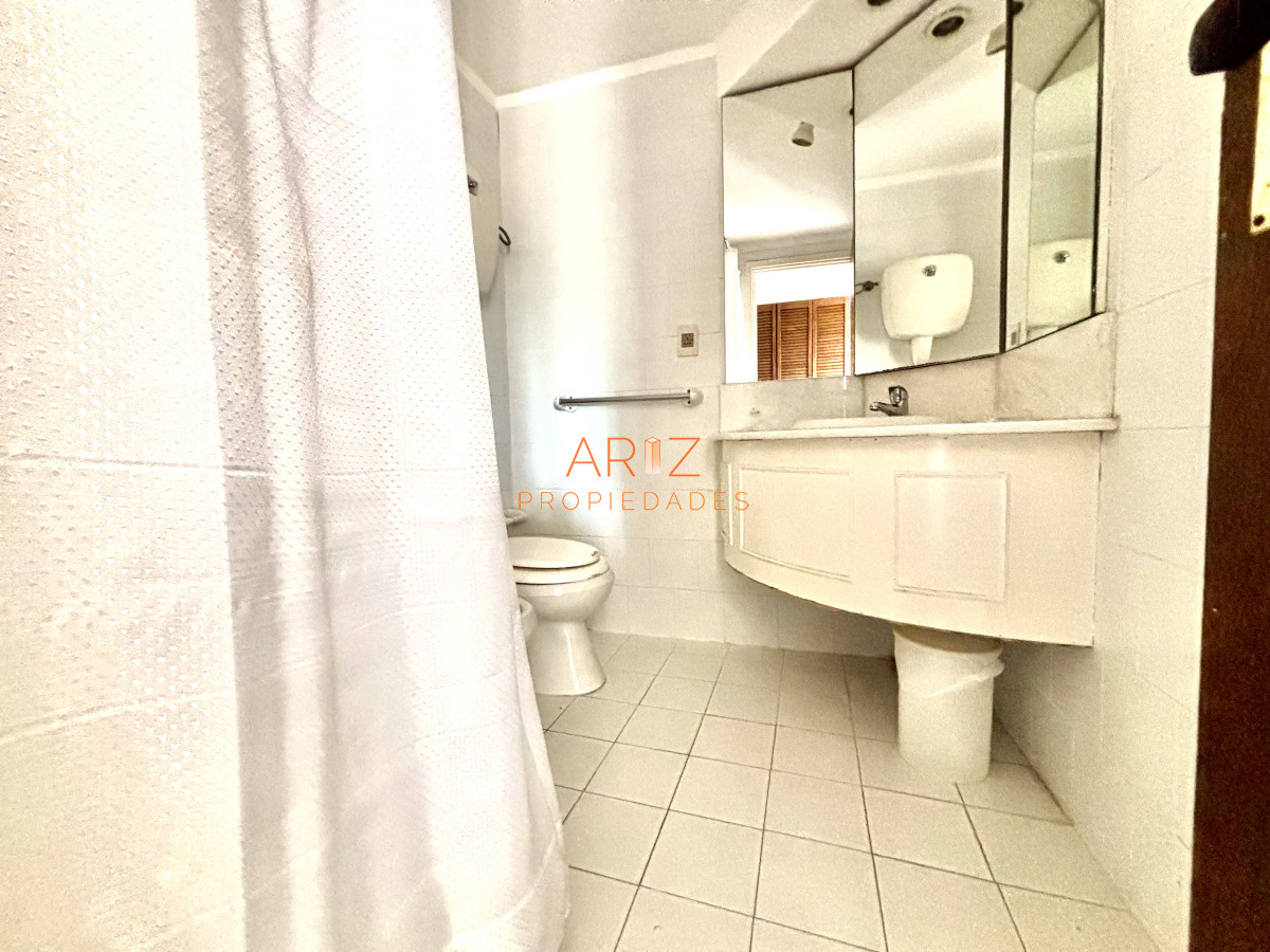 Apartamento ID.2394 - Venta Apartamento, 2 dormitorios, Roosevelt Punta del Este PISO ALTO