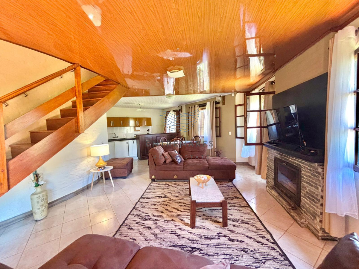 Casa ID.121 - Venta Casa en venta 3 dormitorios Pinares, Punta del Este