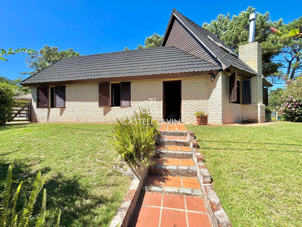 Casa ID.437 - Venta Casa 3 dormitorios Pinares Punta del Este