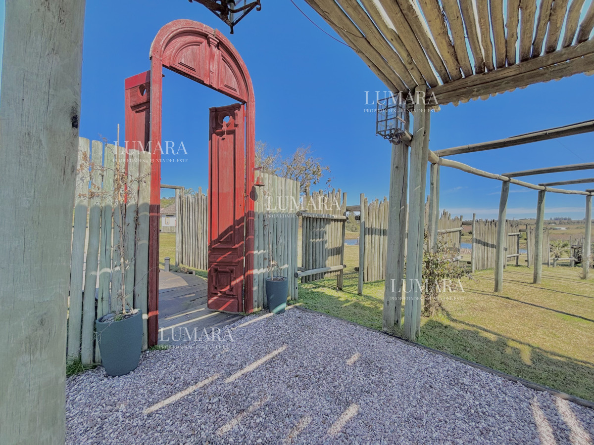 Casa ID.2779 - Venta Casa Barrio Privado Chacra Maldonado 