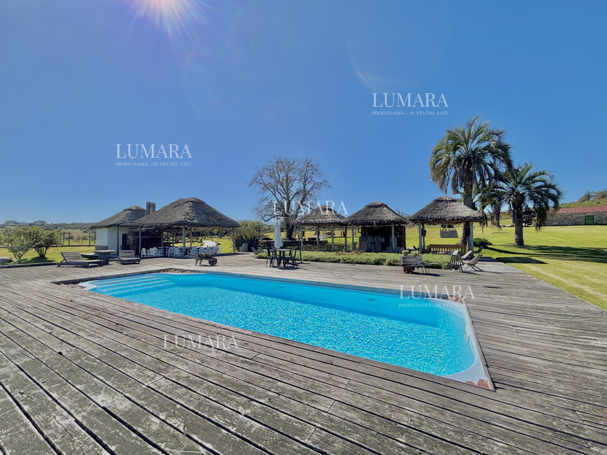 Casa ID.2779 - Venta Casa Barrio Privado Chacra Maldonado 