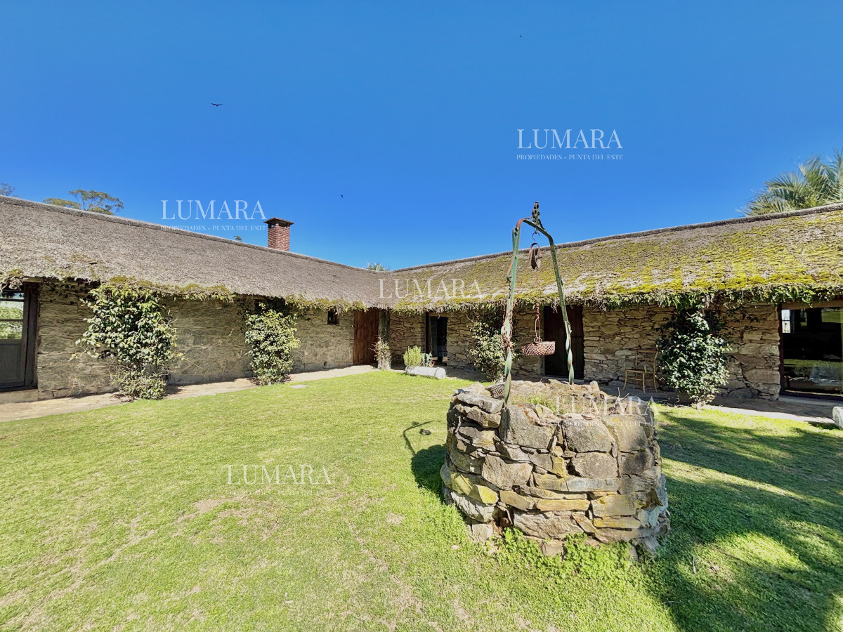 Casa ID.2779 - Venta Casa Barrio Privado Chacra Maldonado 