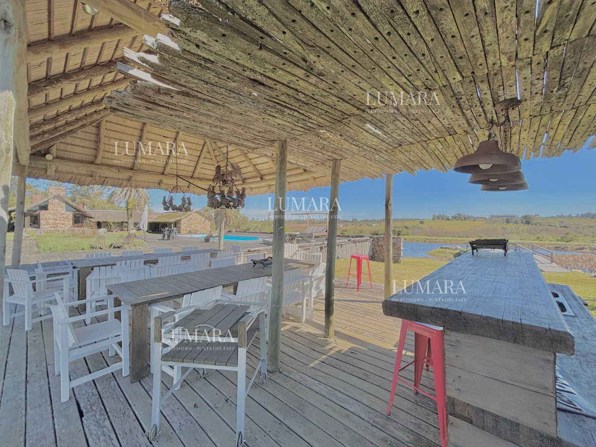 Casa ID.2779 - Venta Casa Barrio Privado Chacra Maldonado 