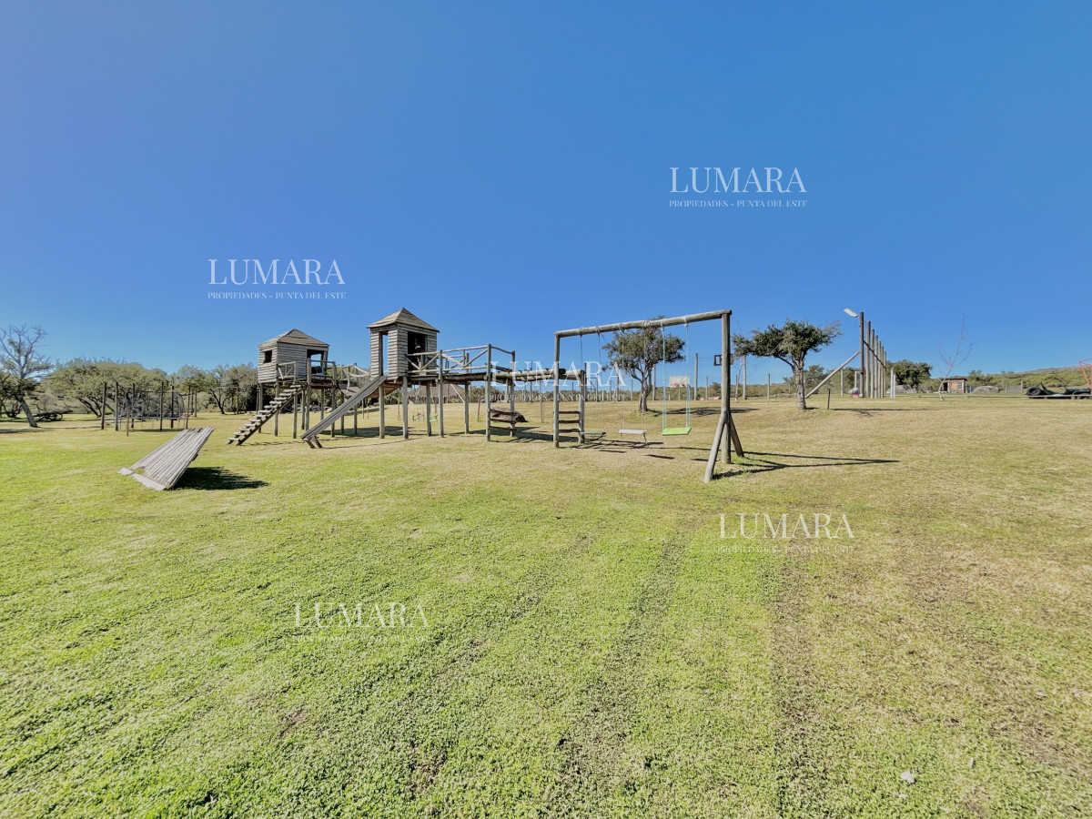 Casa ID.2779 - Venta Casa Barrio Privado Chacra Maldonado 