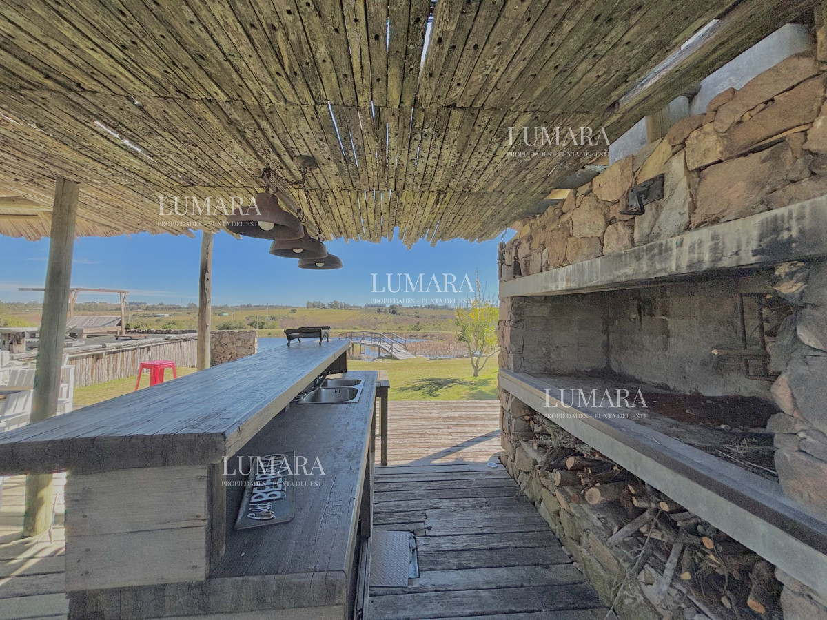 Casa ID.2779 - Venta Casa Barrio Privado Chacra Maldonado 