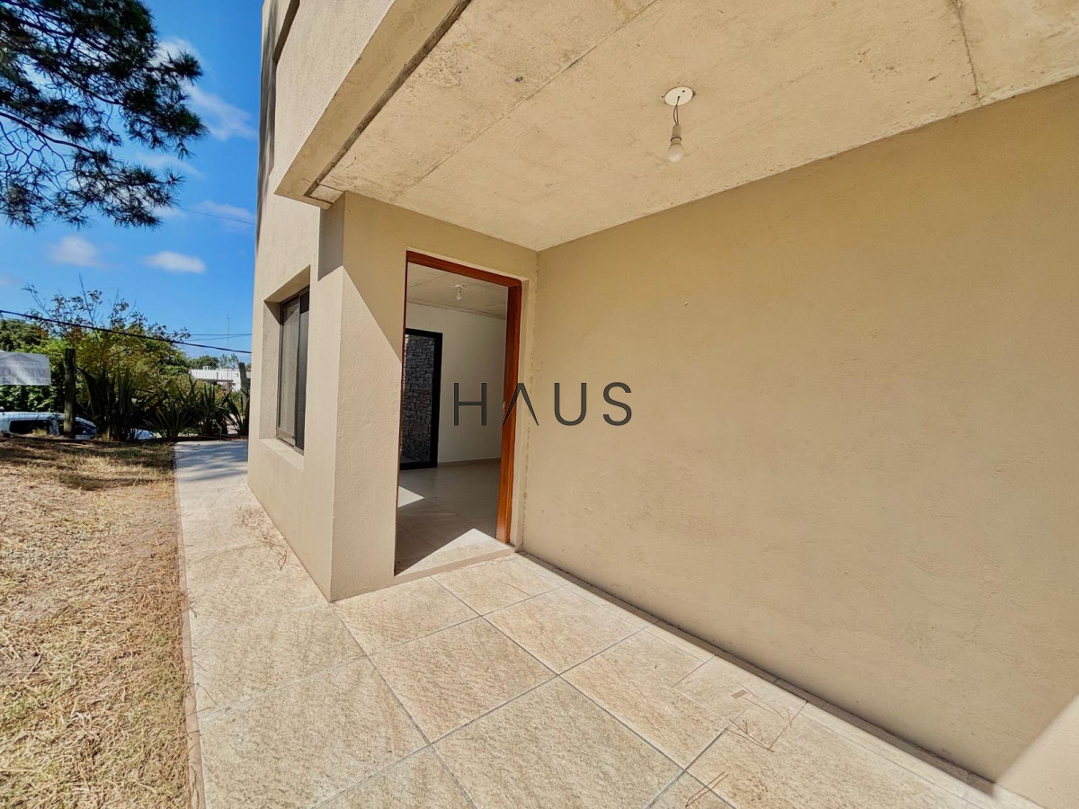 Casa ID.130 - Venta casa 3 dormitorios en Pinares Punta del Este
