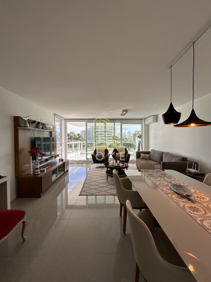 Aidy Grill - GoPunta - Portal Inmobiliario de Punta del Este - Maldonado