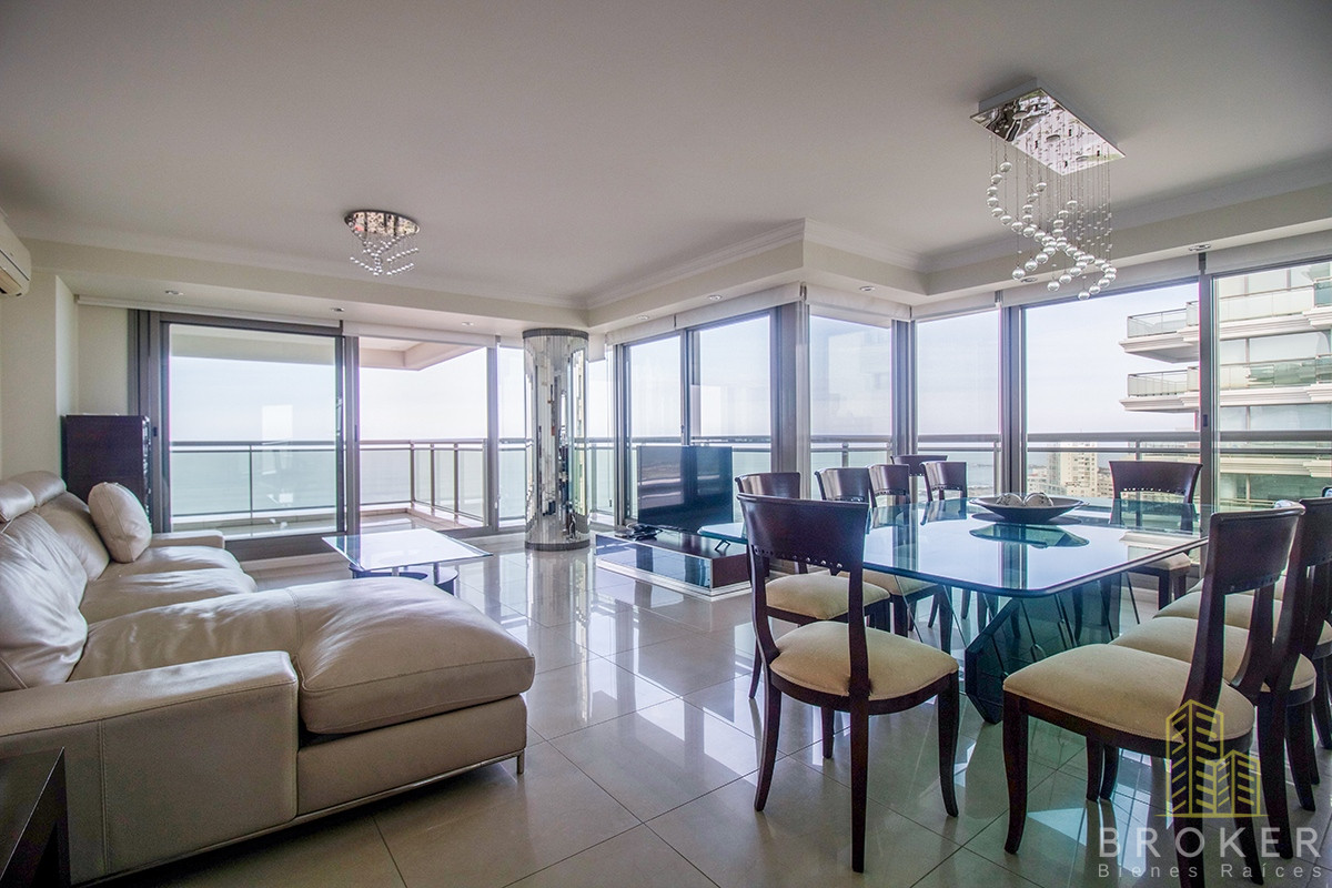 Apartamento en Venta Primera Linea 