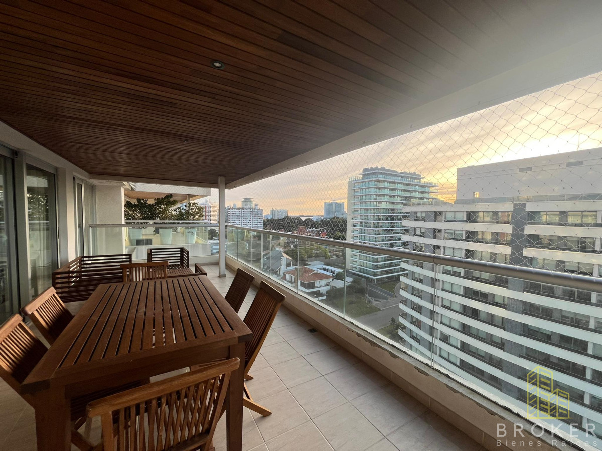 Brava - GoPunta - Portal Inmobiliario de Punta del Este - Maldonado