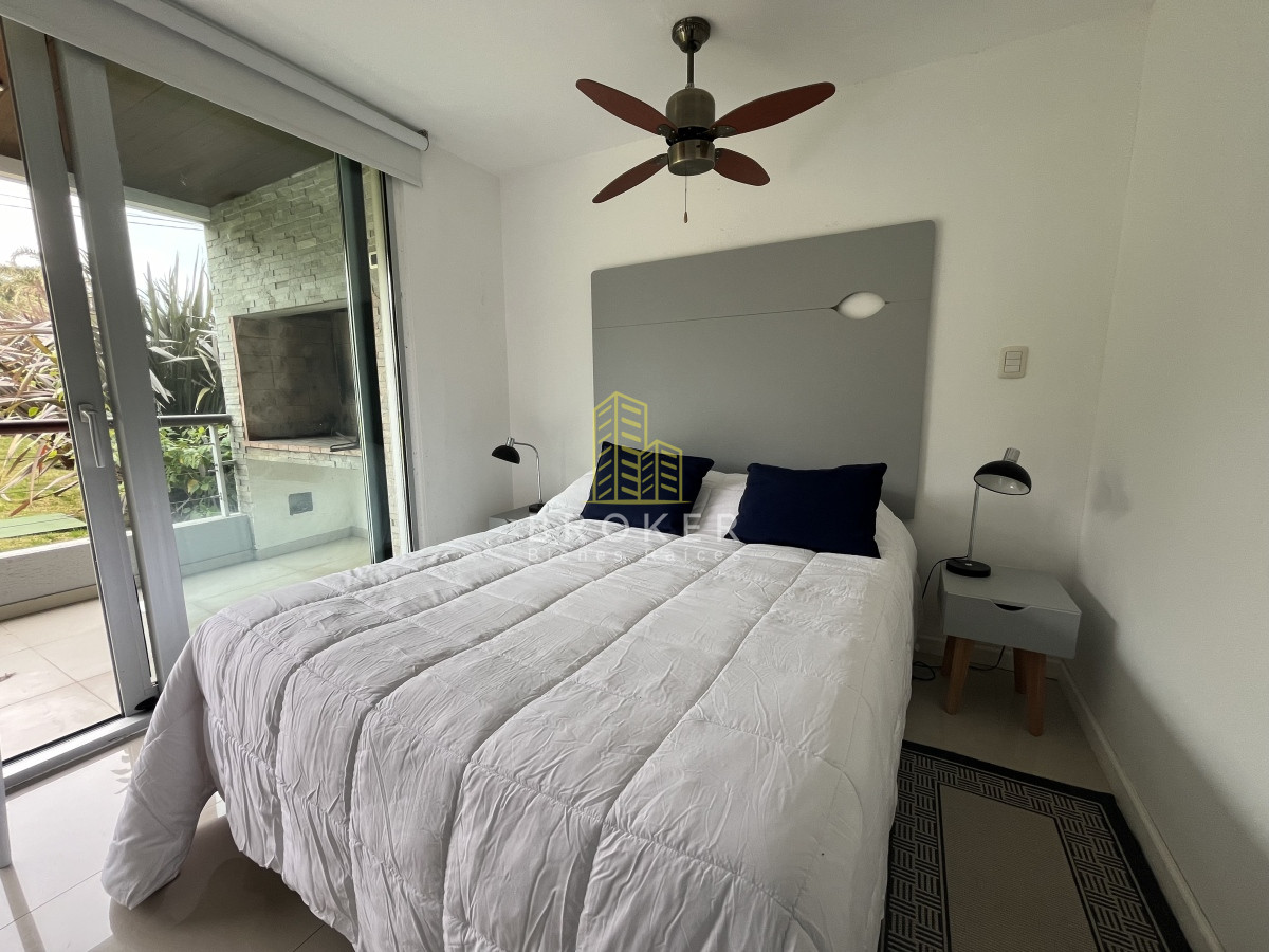 Apartamento ID.1845 - Oportunidad Apartamento en Venta Primera linea de la Mansa 2 dormitorios Isabel Pinares Punta del Este con Parrillero y Garaje