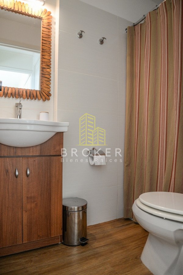 Apartamento ID.526/Venta_Apartamento_3_dormitorios_Península_con_excelente_vista_al_mar - Venta Apartamento 3 dormitorios Península con excelente vista al mar. Punta del Este, Uruguay.