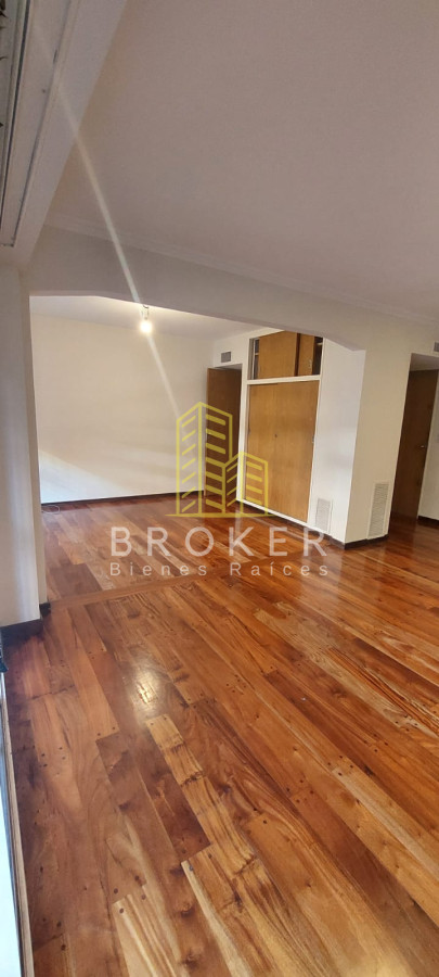 Apartamento ID.2449/Impecable_departamento_de_categoría_en_venta_Martínez_Centro - Impecable departamento de categoría en venta Martínez Centro
